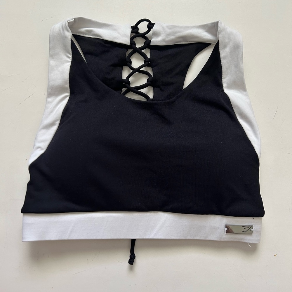 Gymshark Black and White Tie Up Back Sport Bra Sz. Xs.